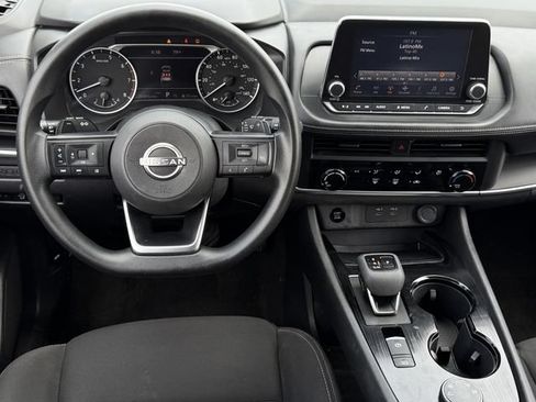 Used 2024 Nissan Rogue S AWD/4WD image 12
