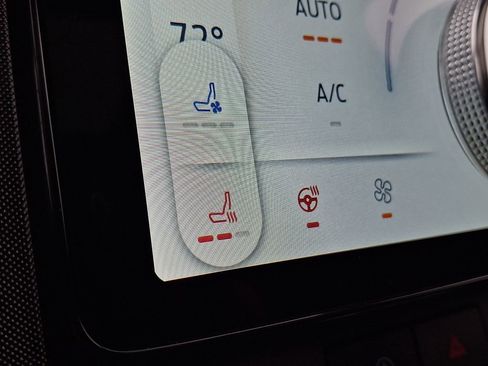 Used 2022 Ford Expedition Platinum image 21