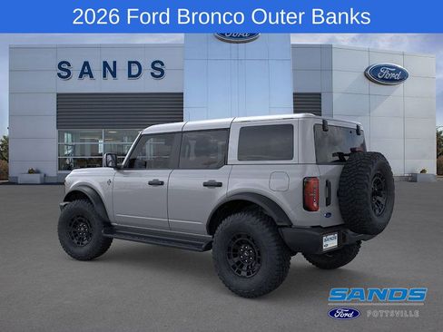 New 2026 Ford Bronco Outer Banks w/ Sasquatch Package image 4