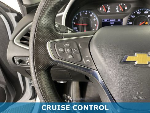 Used 2024 Chevrolet Malibu LT image 24