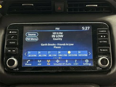 Used 2021 Nissan Kicks SR w/ SR Premium Package image 11