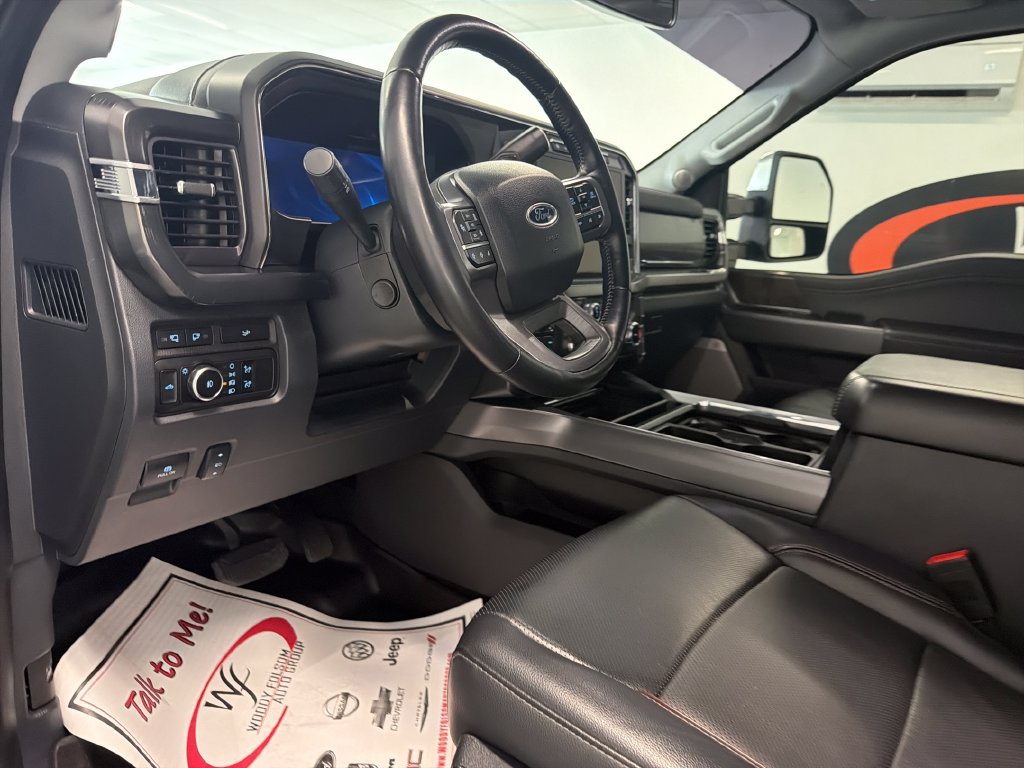 Used 2024 Ford F350 Lariat w/ Lariat Ultimate Package AWD/4WD image 13