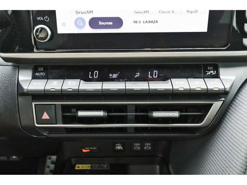 Used 2026 Toyota Camry SE FWD image 24