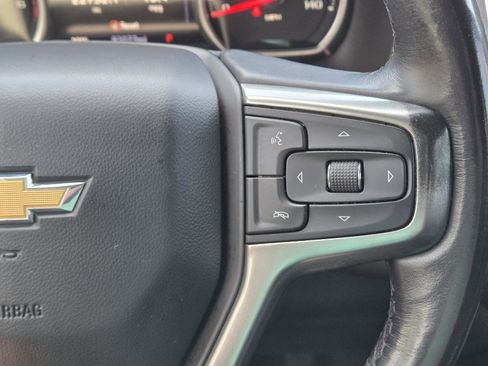 Used 2021 Chevrolet Suburban Premier AWD/4WD image 24