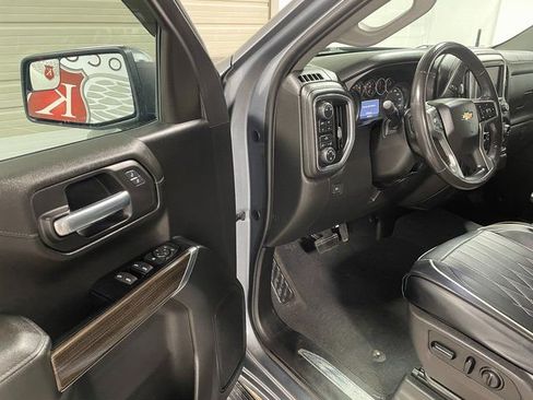Used 2019 Chevrolet Silverado 1500 LT w/ All-Star Edition image 10