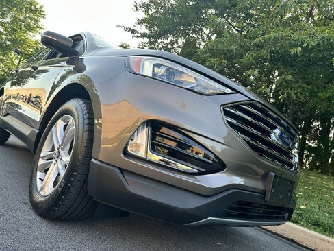 Used 2019 Ford Edge SEL w/ Equipment Group 201A AWD/4WD image 59