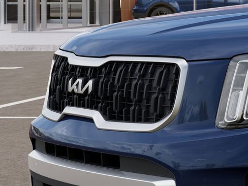 New 2025 Kia Telluride EX image 12
