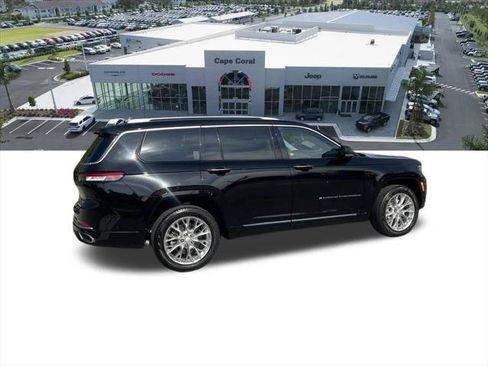 Certified 2021 Jeep Grand Cherokee L Summit w/ Advanced Protech Group IV AWD/4WD image 16
