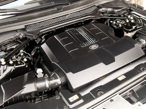 Used 2016 Land Rover Range Rover Long Wheelbase Supercharged image 31