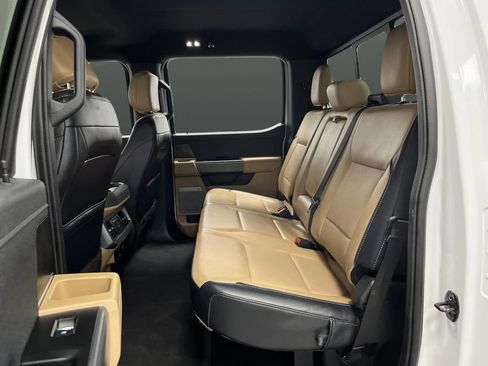 Used 2024 Ford F250 Lariat w/ Lariat Ultimate Package image 34