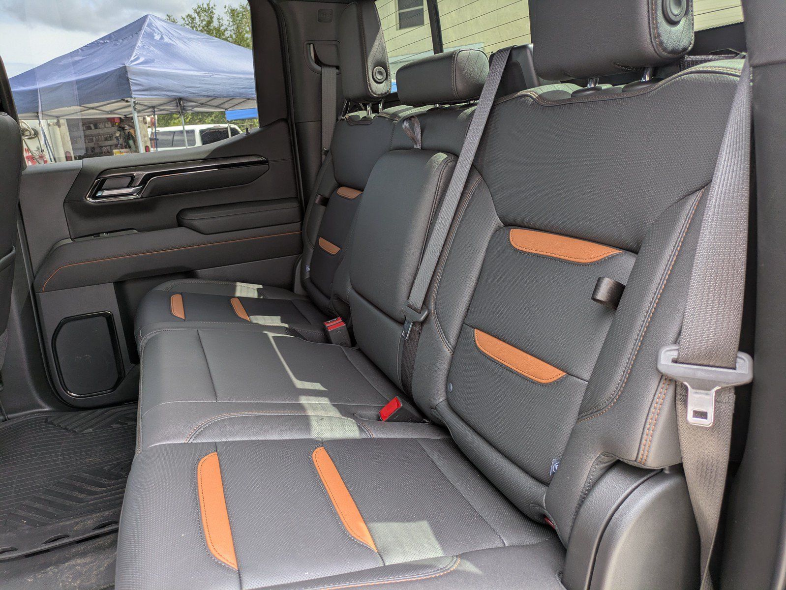 Used 2026 GMC Sierra 1500 AT4 w/ AT4 Premium Package AWD/4WD image 10