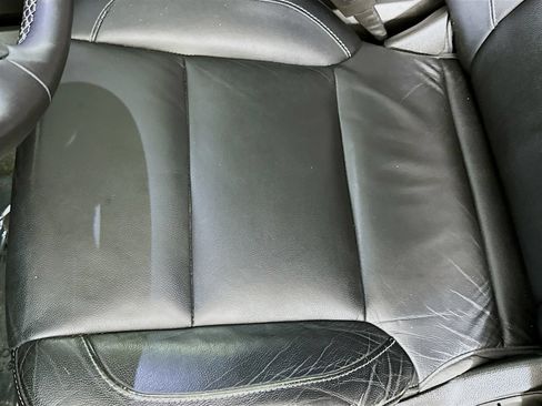 Used 2016 Chevrolet Suburban LT w/ Luxury Package AWD/4WD image 22