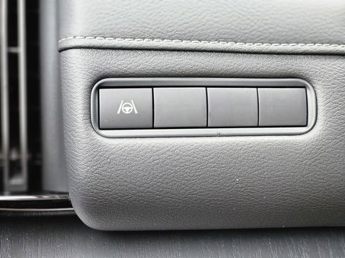 Certified 2026 Nissan Armada SV RWD image 20