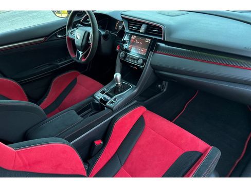 Used 2021 Honda Civic Type R Limited image 16