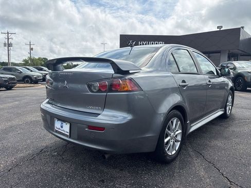 Used 2016 Mitsubishi Lancer ES FWD image 7
