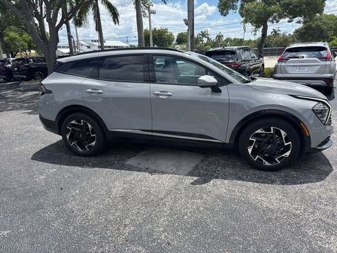 Used 2023 Kia Sportage SX FWD image 5