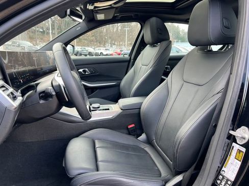 Used 2025 BMW 330i xDrive Sedan image 3