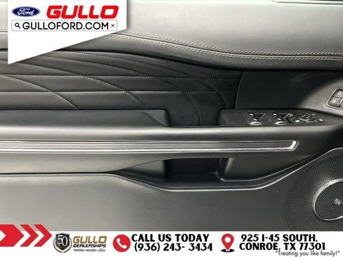 Certified 2020 Ford Expedition Platinum RWD image 19