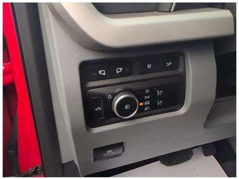 Used 2024 Ford F250 XLT w/ Black Appearance Package image 8