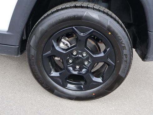 Used 2023 Jeep Compass Trailhawk image 43