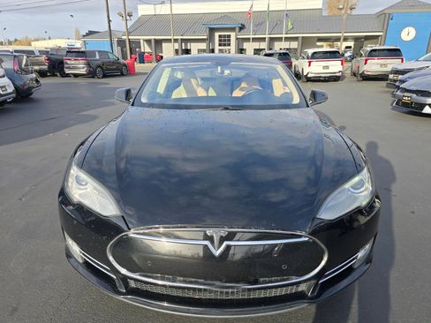Used 2013 Tesla Model S image 8