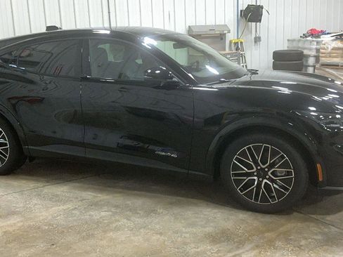 New 2025 Ford Mustang Mach-E Premium image 4