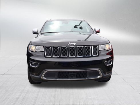 Used 2021 Jeep Grand Cherokee Limited w/ Luxury Group II image 2
