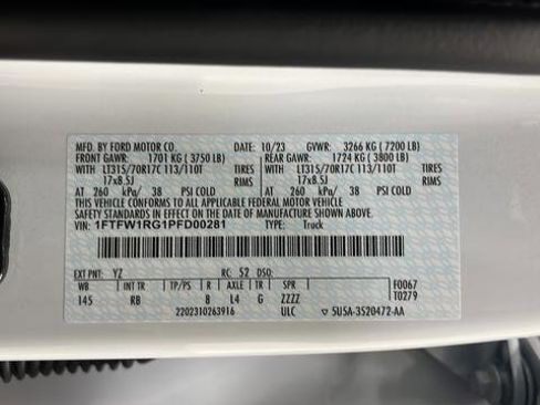 Used 2023 Ford F150 Raptor AWD/4WD image 31