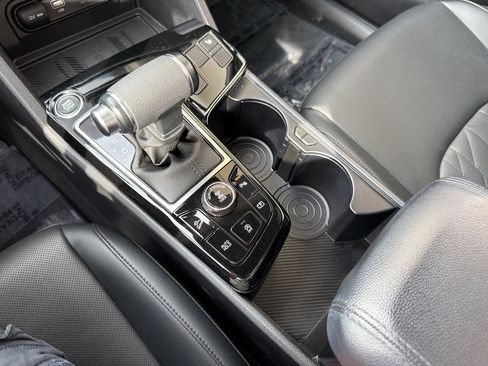 Used 2024 Kia Sportage X-Line w/ X-Line Premium Package AWD/4WD image 25