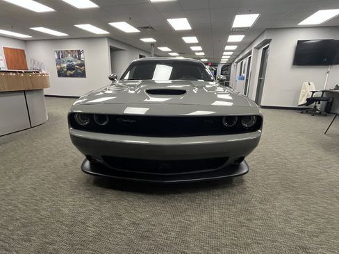 Used 2019 Dodge Challenger R/T Scat Pack w/ Plus Package image 8