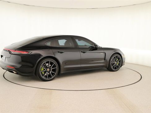 Used 2021 Porsche Panamera 4S image 7
