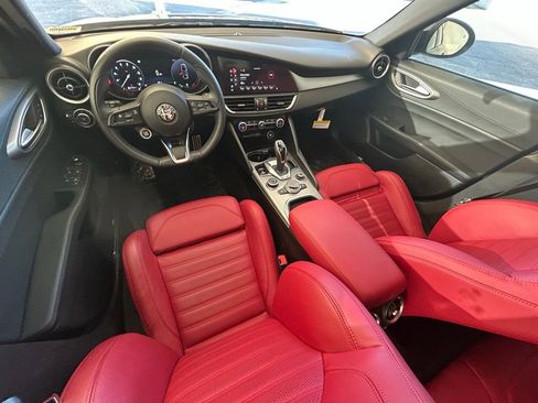 New 2024 Alfa Romeo Giulia Ti w/ Performance Driving Package image 26