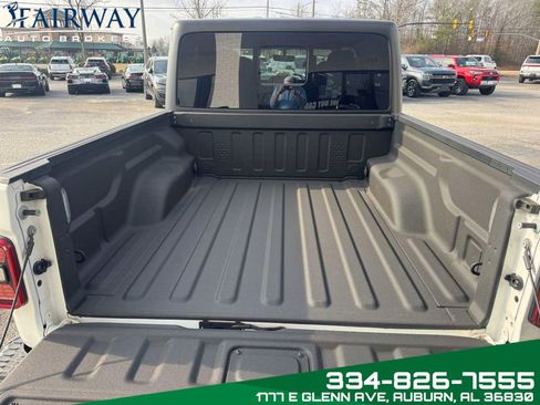 Used 2023 Jeep Gladiator Rubicon w/ LED Lighting Group image 26