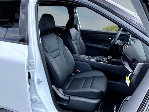 New 2026 Nissan Rogue Dark Armor FWD image 11