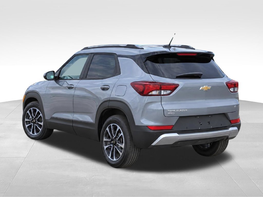 New 2026 Chevrolet TrailBlazer LT w/ Convenience Package AWD/4WD image 4