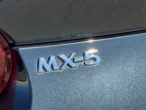 Used 2023 MAZDA MX-5 Miata Grand Touring RWD image 31