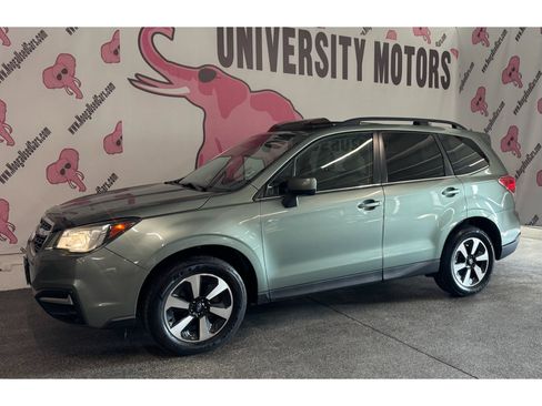 Used 2017 Subaru Forester 2.5i Limited AWD/4WD image 7