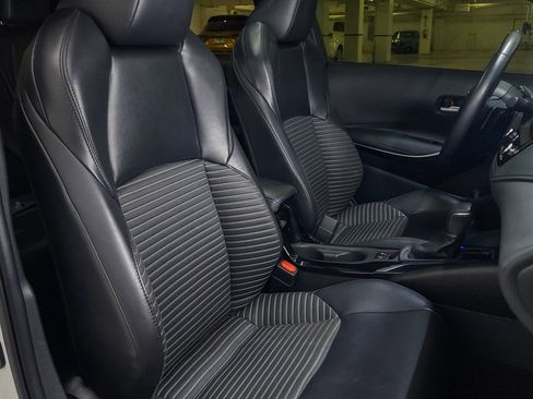 Used 2020 Toyota Corolla XSE image 51