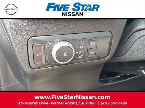 Used 2021 Ford Escape SEL w/ Technology Package FWD image 29