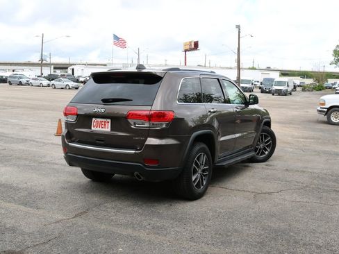 Used 2017 Jeep Grand Cherokee Limited image 5