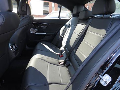 Used 2026 Mercedes-Benz C 300 4MATIC Sedan image 21
