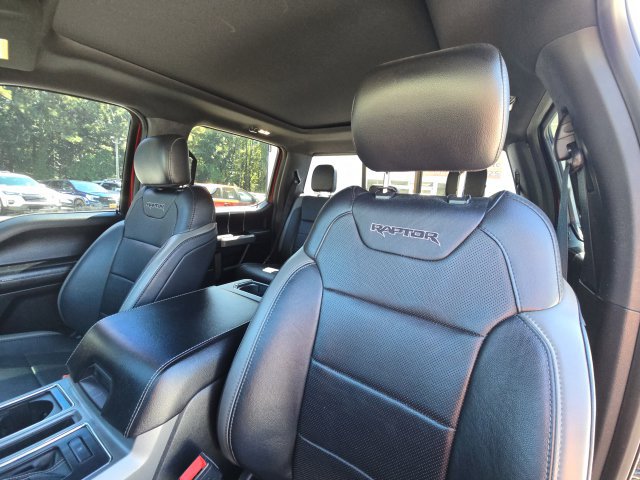 Used 2018 Ford F150 Raptor w/ Equipment Group 802A Luxury AWD/4WD image 29