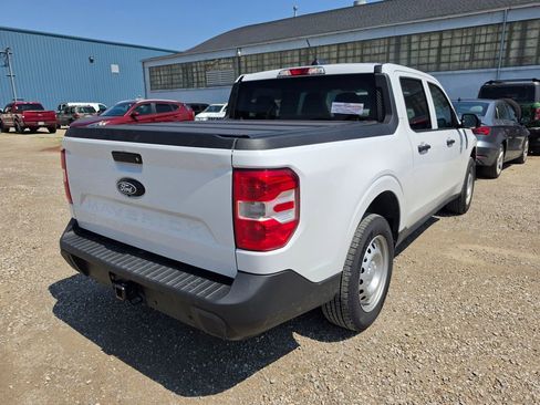 Used 2025 Ford Maverick XL w/ Equipment Group 101A AWD/4WD image 2