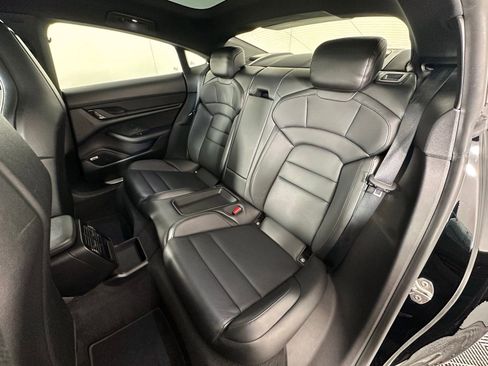 Used 2020 Porsche Taycan 4S w/ Premium Package image 26