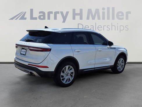 Used 2021 Lincoln Corsair FWD image 5