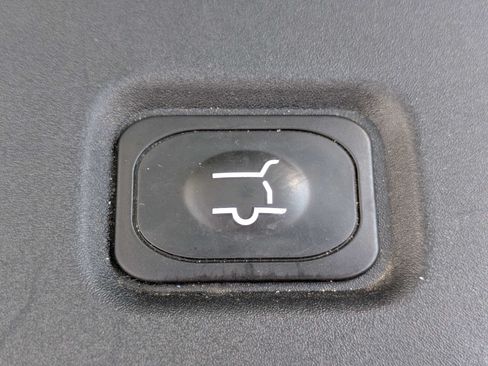 Used 2025 Ford Expedition Platinum AWD/4WD image 15