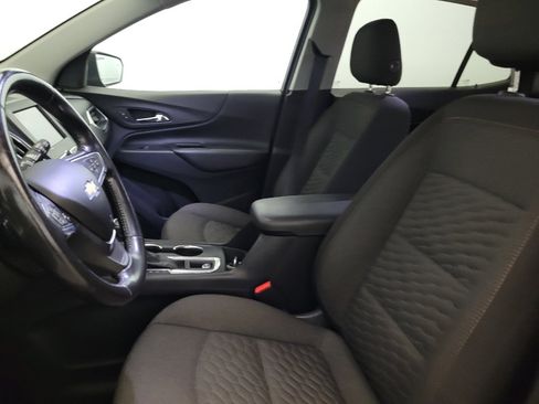 Used 2020 Chevrolet Equinox LT AWD/4WD image 17