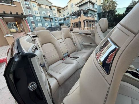 Used 2013 Mercedes-Benz E 550 Cabriolet image 41