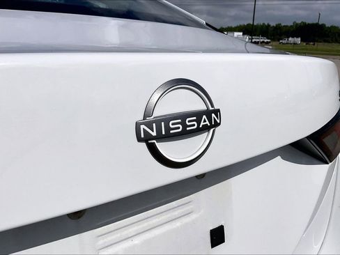 Used 2024 Nissan Sentra SV image 26