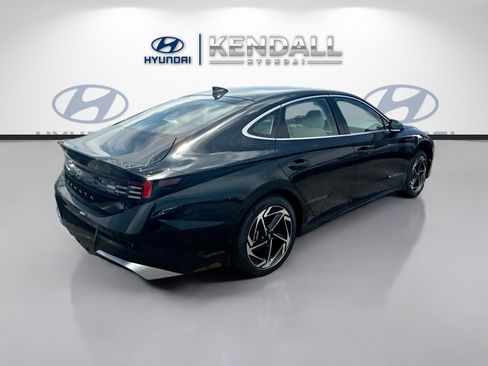 New 2026 Hyundai Sonata SEL FWD image 6